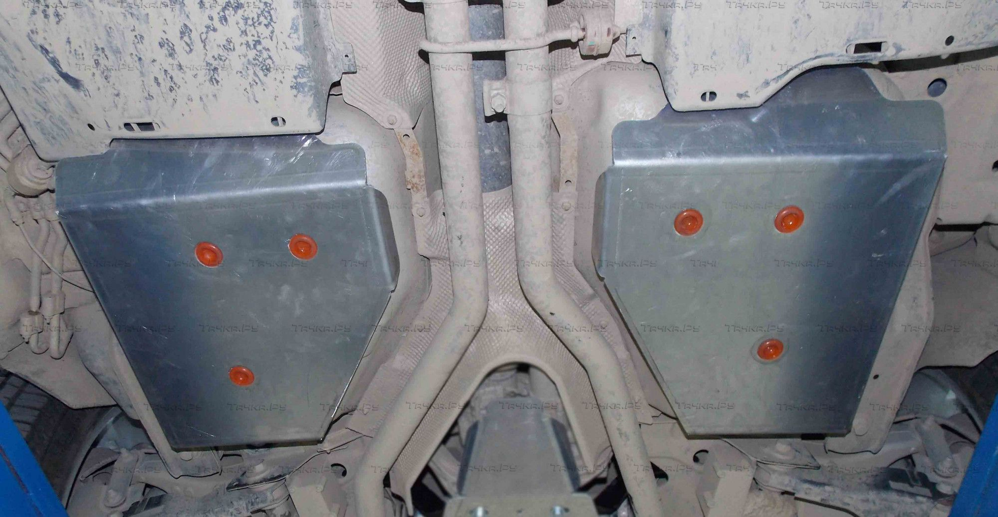 Купить запчасть ALFECO - ALF3814AL4 Защита алюминиевая для топливного бака (2 части) Land Rover Discovery Sport 2014-2019