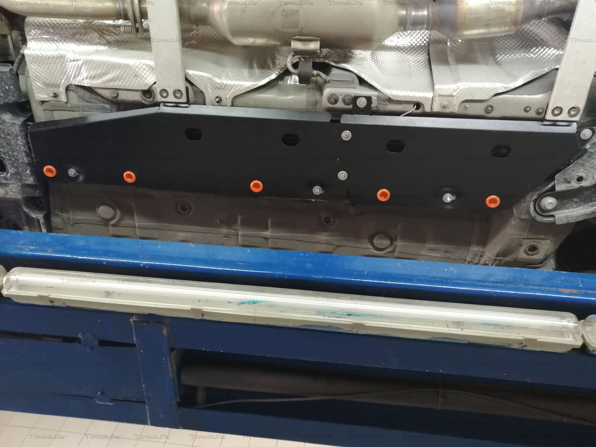 Купить запчасть ALFECO - ALF24115 Защита для топливопровода Toyota Corolla E210 2018-2023