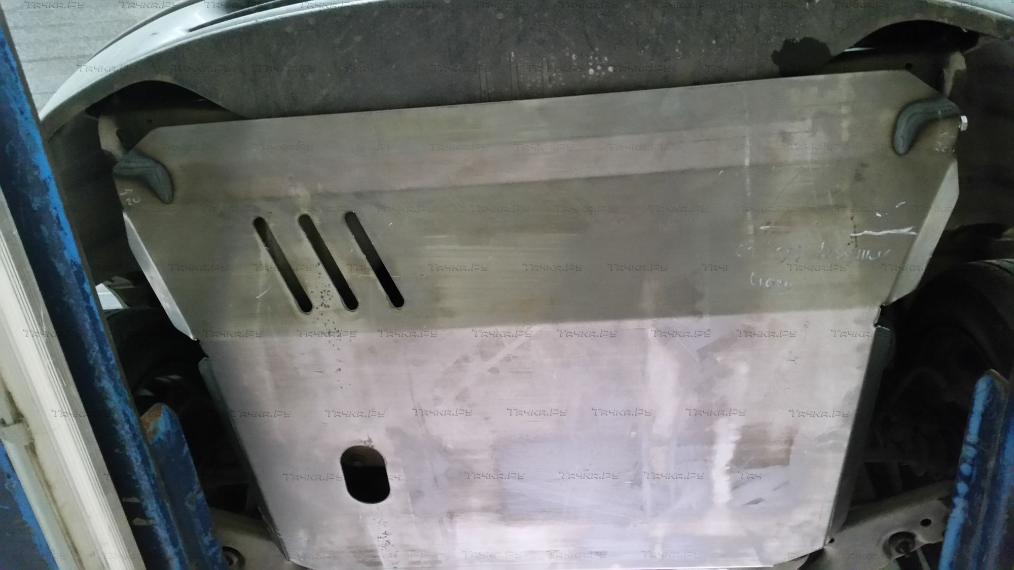 Купить запчасть ALFECO - ALF24103AL4 Защита алюминиевая для картера и КПП Toyota Raum I 2WD 1997-2003