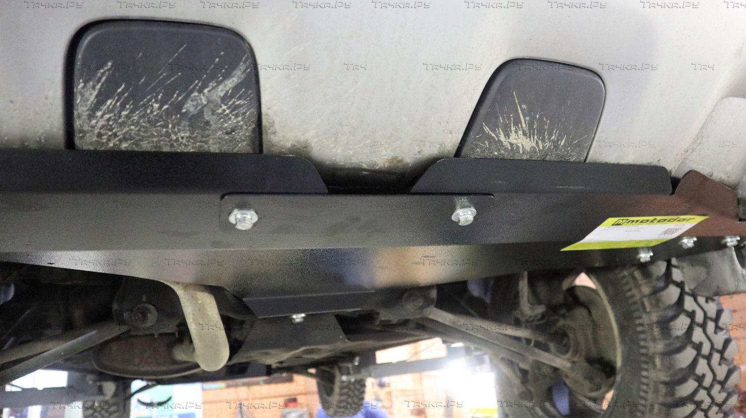 Купить запчасть MOTODOR - 01735 Защита для заднего бампера Renault Duster I 2015-2020