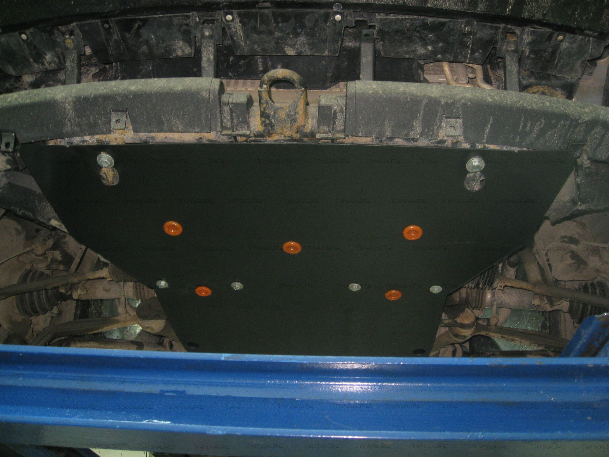 Купить запчасть ALFECO - ALF3816 Защита для радиатора Land Rover Range Rover III Vogue 2002-2012